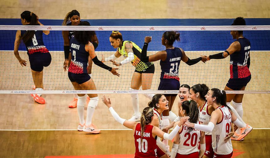Filenin Sultanları Dominik'i 5. sette devirdi