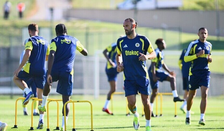 Fenerbahçe: Vedat Muric'in sağ alt adalesinde kısmi yırtık tespit edildi