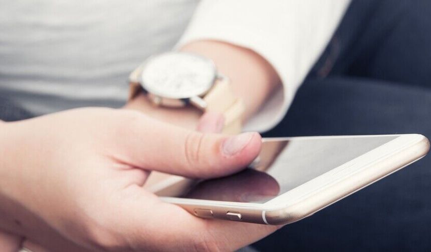 YKS'de cep telefonundan yapay zekayla kopya çektiği belirlenen şüpheli tutuklandı
