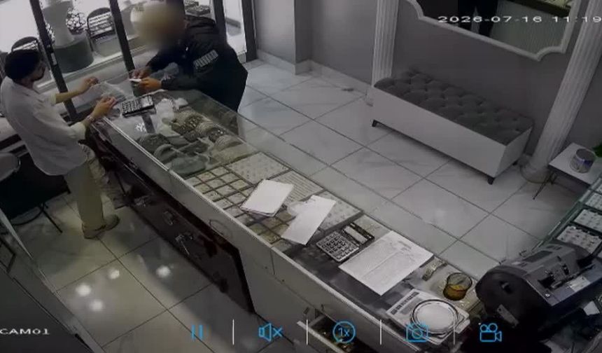 Ankara'daki silahlı kuyumcu soygunu güvenlik kamerasında