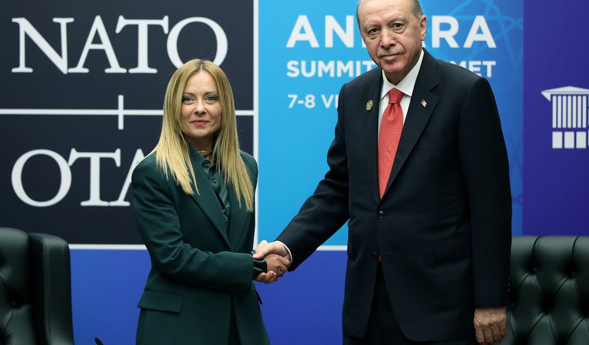 Cumhurbaşkanı Erdoğan, İtalya Başbakanı Meloni'yi kabul etti