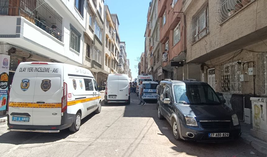 Cezaevinden izinli çıktı, eski eşini öldürüp yaşamına son verdi