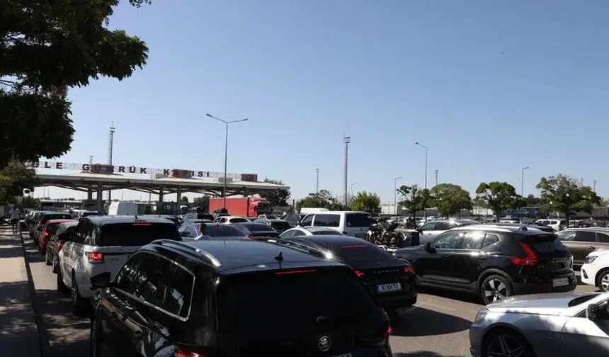 Yabancı plakalı araçların otoyol ve köprü geçiş cezalarına ilişkin düzenleme yapıldı
