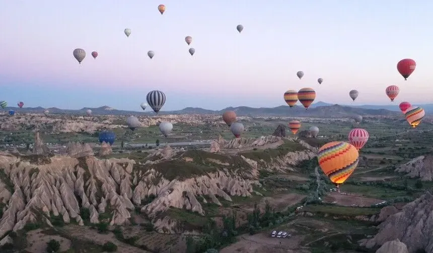 Yılın ilk yarısında 13 bin balon uçuşuyla 308 bin yolcu seyahat etti