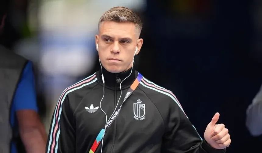 Beşiktaş, Belçikalı futbolcu Trossard'ın transferi için görüşmelere başlandığını açıkladı