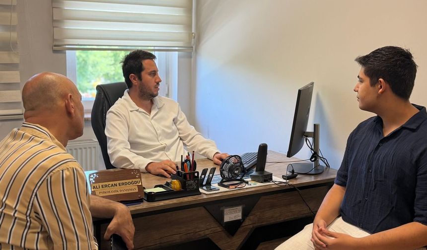 Üniversite adayları için 81 ilde 'Tercih Danışmanlığı' hizmeti