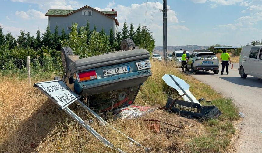 Kırıkkale'de devrilen otomobil sürücüsü yaralandı
