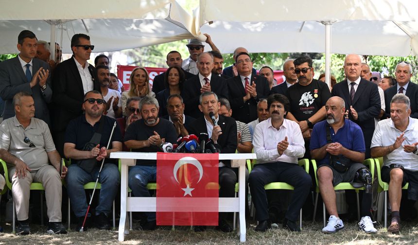 Özgür Özel: Şehit aileleri ve gazilerin gözüne bakamayacağımız işlerin içinde olmayız
