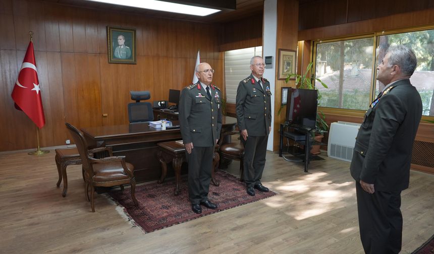 Kara Kuvvetleri Komutanı Orgeneral Tokel devir teslim törenlerine katıldı