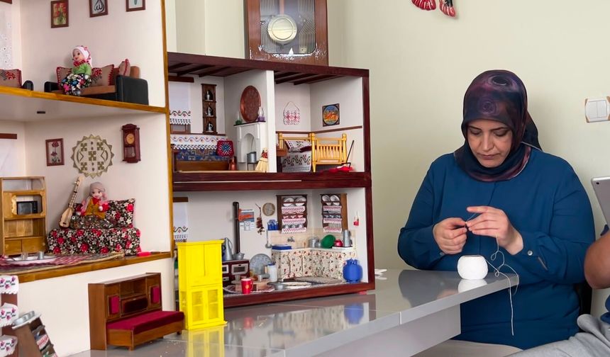 Anadolu’nun hatıralarını minyatür evlerde yaşatıyor