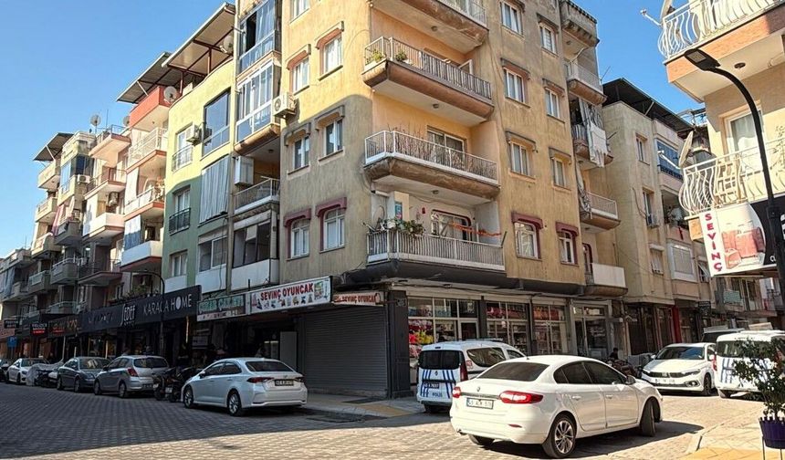 Kocasının elleriyle boğmaya çalıştığı Hacer, hastanede öldü