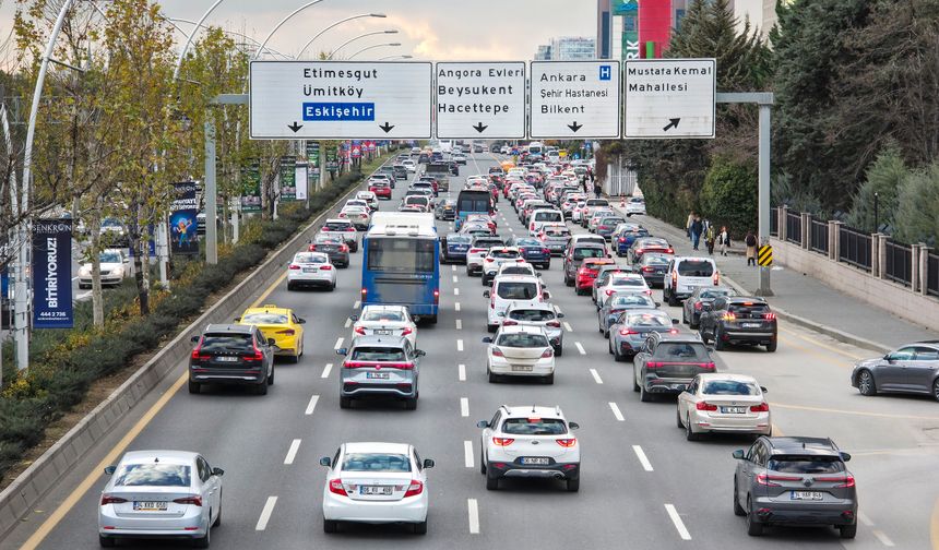Başkentte trafiğe kayıtlı araç sayısı 3,1 milyonu aştı