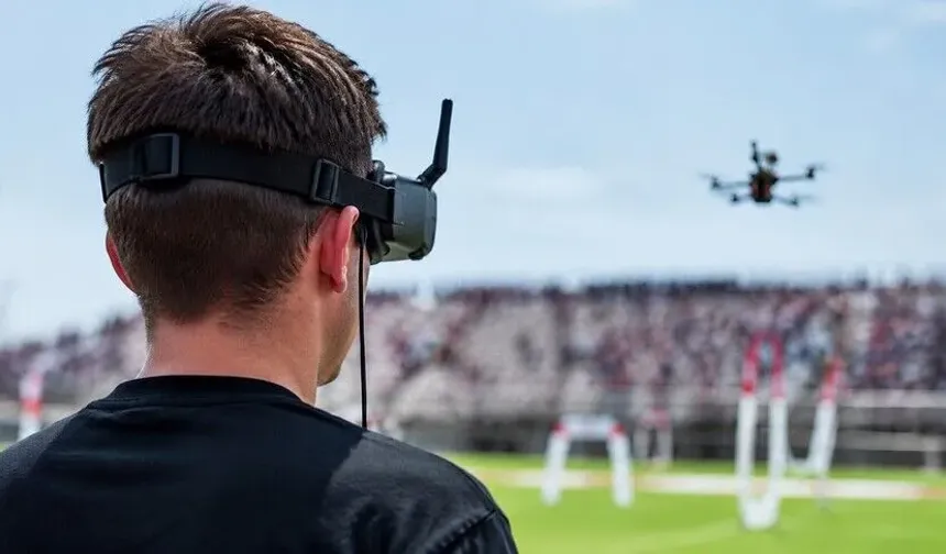Eskişehir'de 166 öğrenci FPV dronlarla hedef takibi için yarışacak