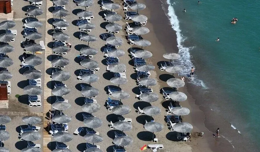Antalya'ya gelen yabancı turist sayısı 10 milyonu aştı