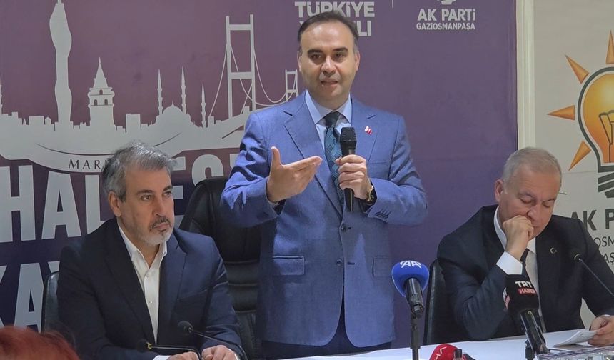 Bakan Kacır: O liderin yanında olmaktan büyük bir şeref duyuyoruz
