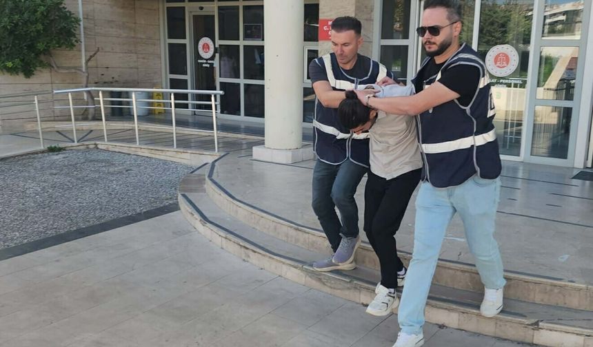 Atatürk büstünü söküp götüren şüpheli tutuklandı