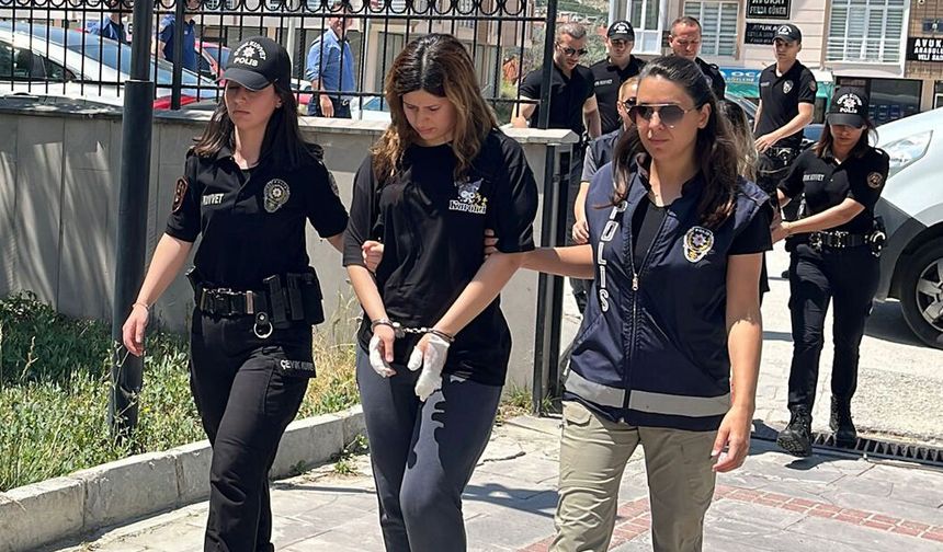 Özge Bedir cinayetinde, 2 sanığa ağırlaştırılmış müebbet, eşe beraat kararı onandı