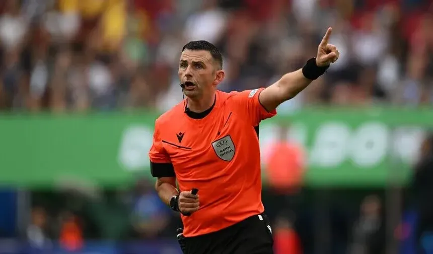 Türkiye-İtalya maçını İngiliz hakem Michael Oliver yönetecek
