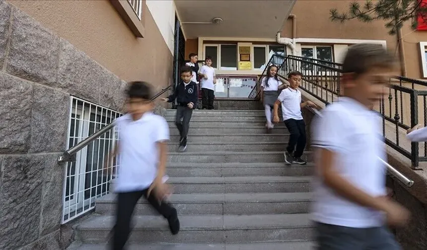 İstanbul'daki okullarda 14 Eylül'de dersler 10.00-15.00 saatleri arasında yapılacak