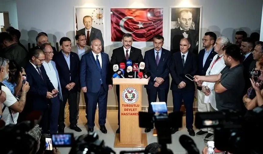Bakanlar Çiftçi ve Tekin, Manisa'da saldırıda yaralanan öğrencileri ziyaret etti