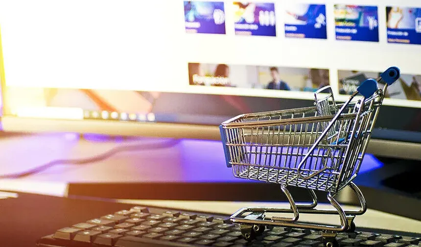Türkiye'de e-ticaret hacmi 2025 itibarıyla 4,5 trilyon lirayı geçti