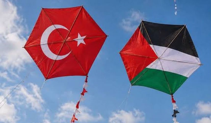 İlk ders zili çaldı Gazzeli çocuklar unutulmadı