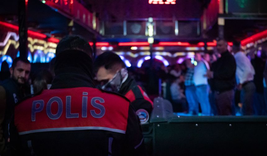 Ankara'da eğlence mekanlarına yönelik denetimlerde 68 şüpheli yakalandı