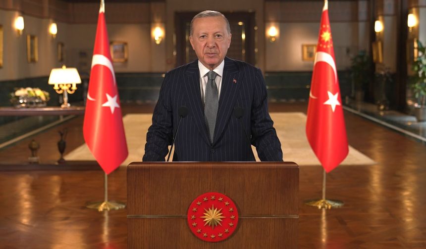 "Türkiye, güçlü bir geleceğe doğru emin adımlarla ilerlemektedir"