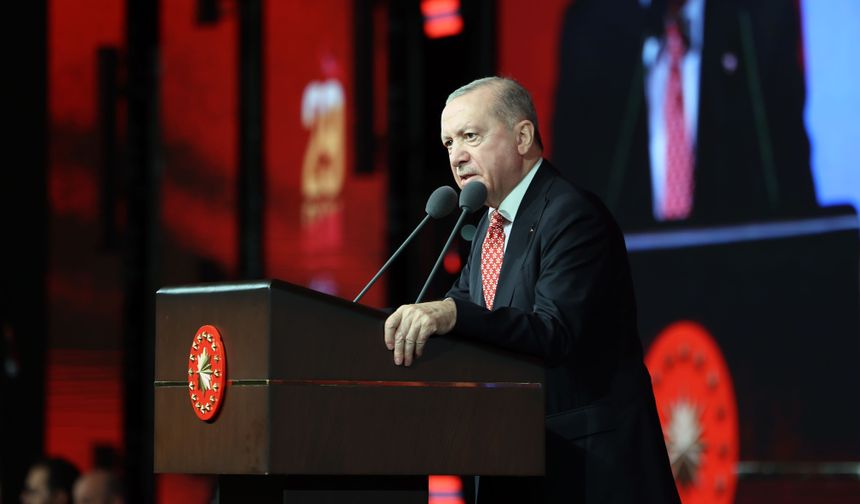 Cumhurbaşkanı Erdoğan: Önümüzdeki dönemi ‘Türk asrı’ yapmak için mücadele edeceğimize yürekten inanıyorum