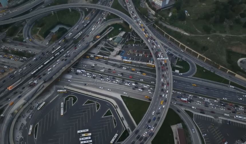İstanbul'da derbi öncesi trafik yoğunluğu yüzde 72'ye ulaştı
