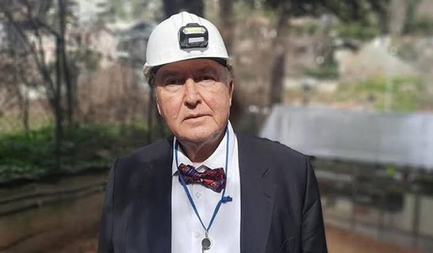 Ahmet Ercan’dan Balıkesir için çarpıcı deprem değerlendirmesi! Bölgeyi etkileyen iki ayrı fay sistemine dikkat çekti