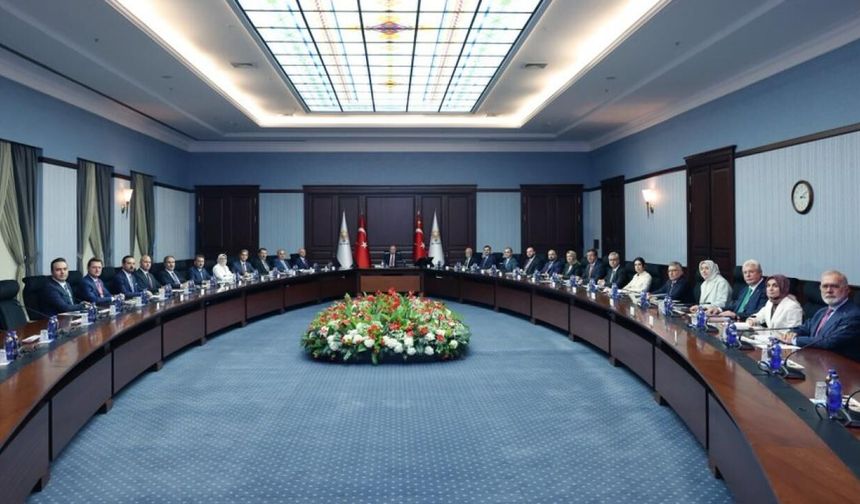 AK Parti'de MYK toplandı
