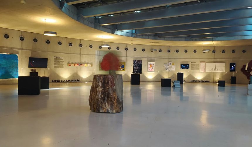 Bilkent’in 40 yıllık üretimi “Kesişimler”de buluştu