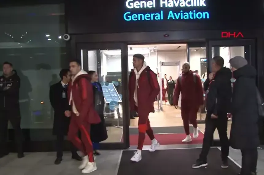 Manchester United, İstanbul'a geldi